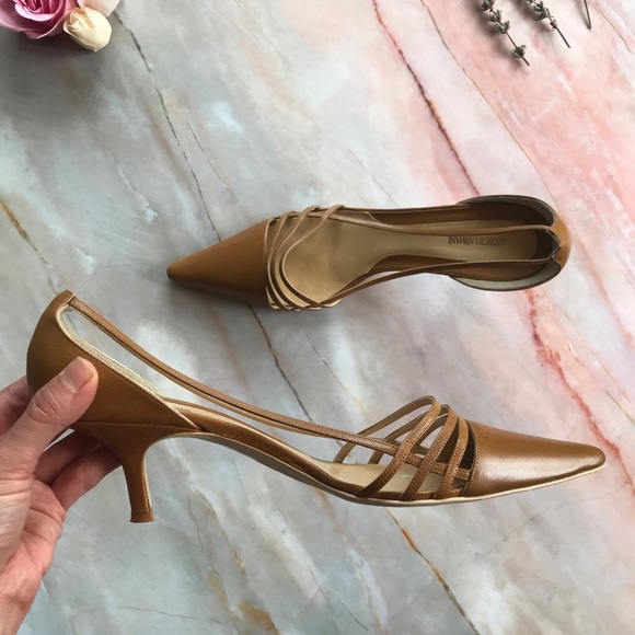 leather point sandals